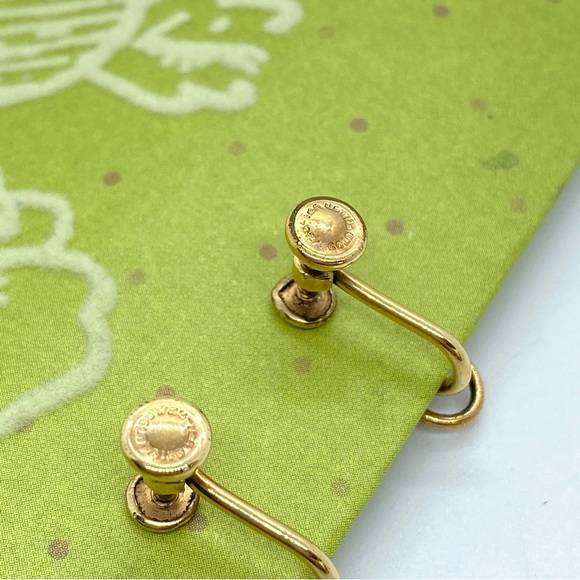 Vintage Leaf Screw-Back Earrings 1/20 12K GF - Picture 6 of 7